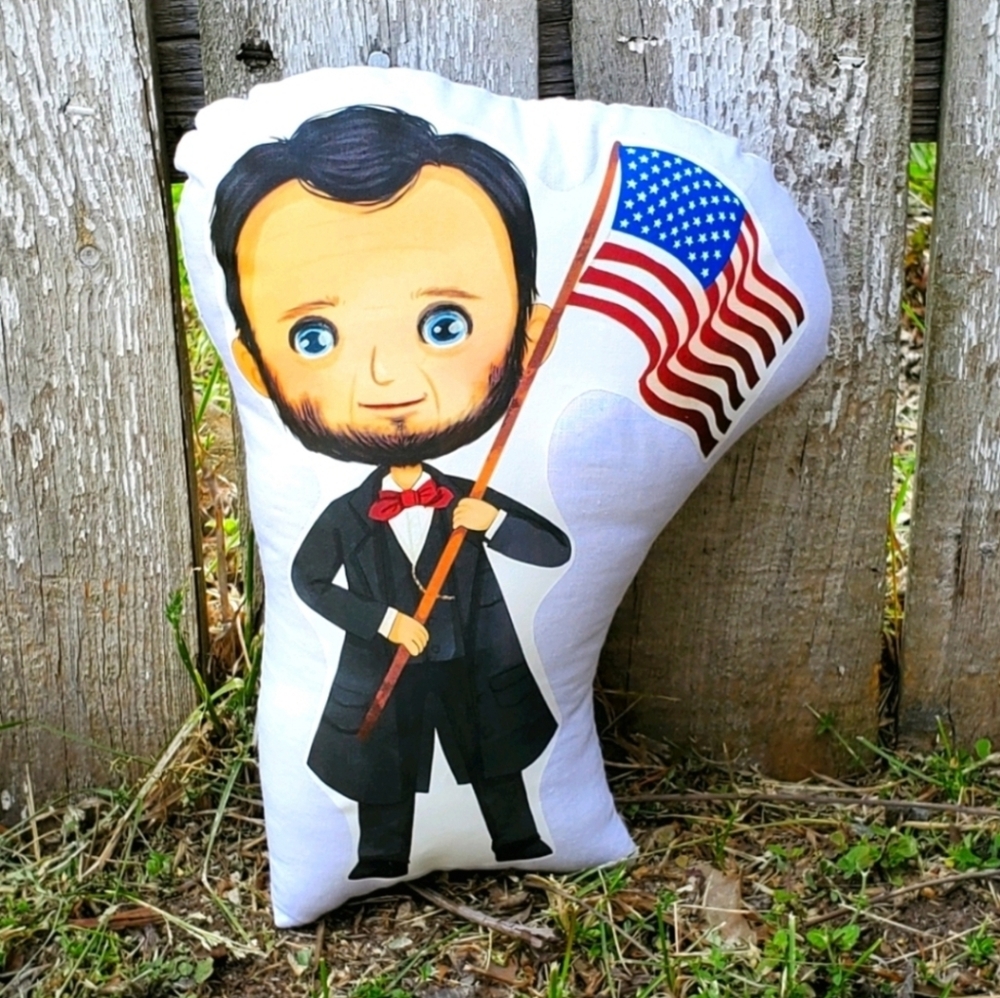 Abraham Lincoln Pillow Pal. New.